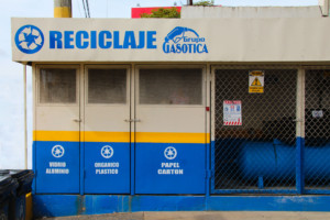Centro de reciclaje, Servicentro San Isidro Centro de reciclaje, Servicentro San Isidro