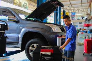 Taller mecánico, Servicentro San Isidro Taller mecánico, Servicentro San Isidro