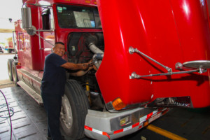 Taller mecánico, Servicentro San Isidro Taller mecánico, Servicentro San Isidro